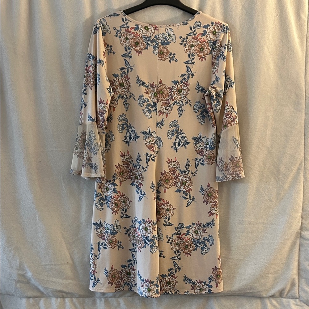Perception Concept Casual Dress- Large - Picture 5 of 5